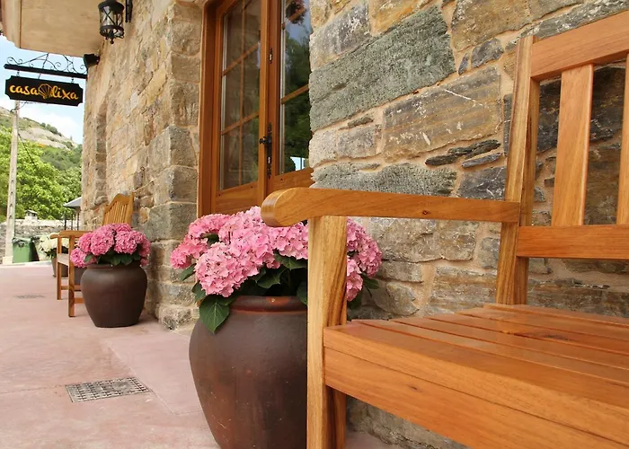 Casa Lixa Rural 호텔 3*